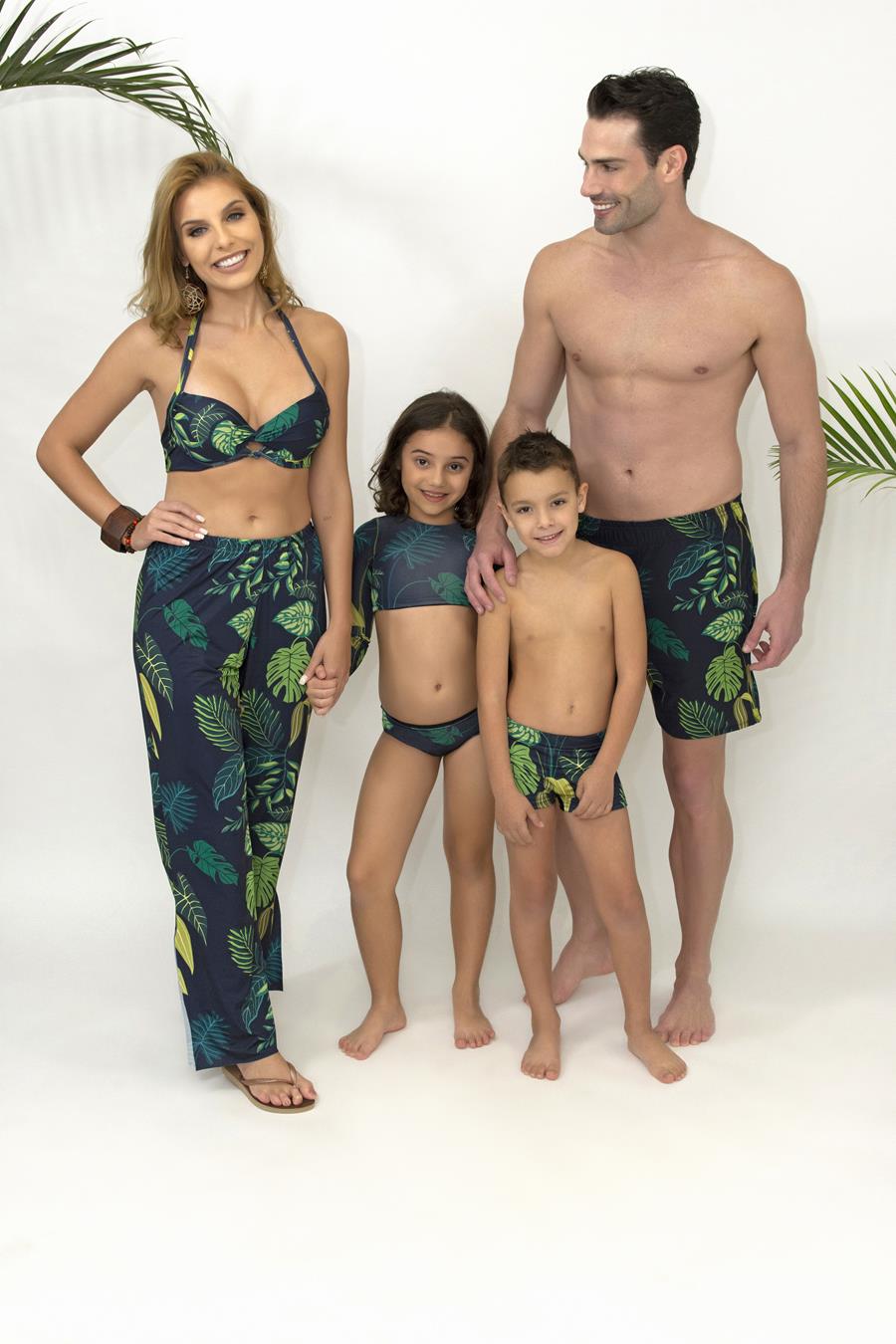 roupa de praia para familia