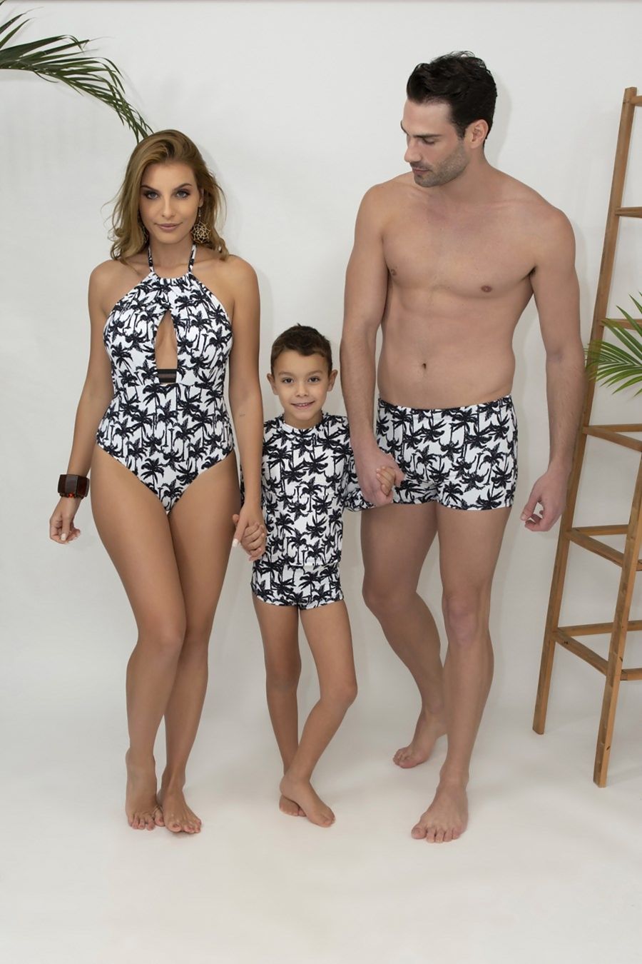 roupa de praia igual para familia